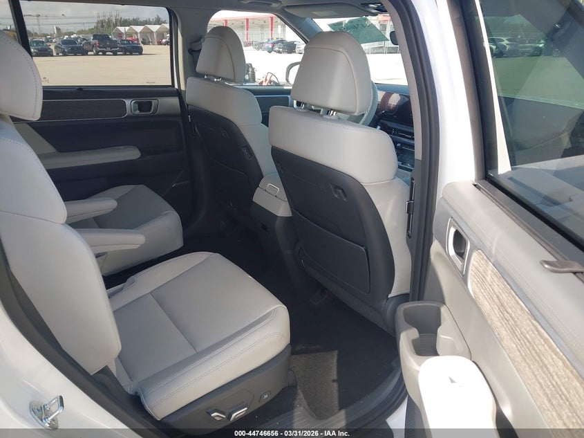 2026 HYUNDAI SANTA FE 2.5L I-4 DI, DOHC, V(VIN: 5NMP44GL7TH192001