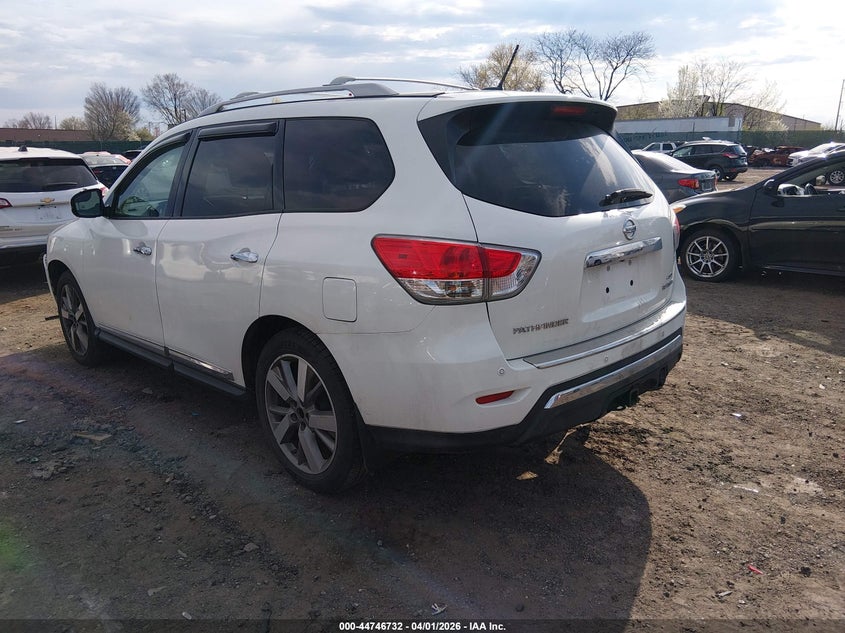 2015 Nissan Pathfinder Platinum