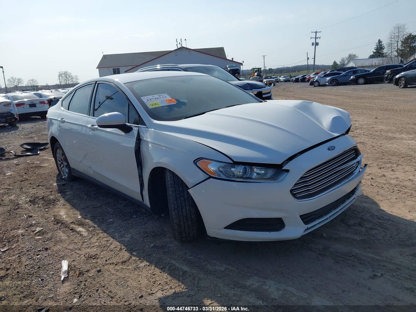 2016 Ford Fusion S