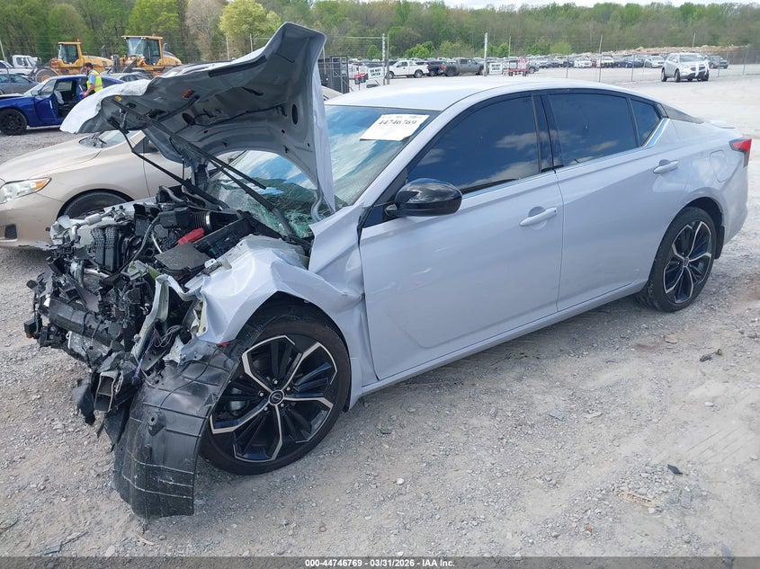 2025 Nissan Altima Sr Awd