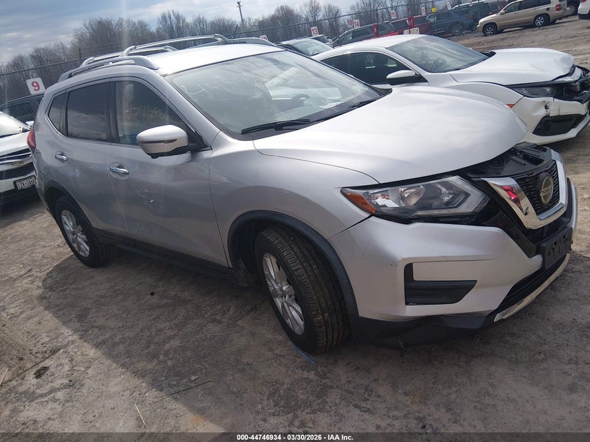2018 Nissan Rogue Sv
