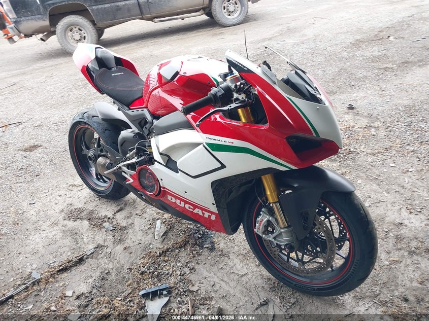 2018 Ducati Panigale V4/V4S/V4S Speciale