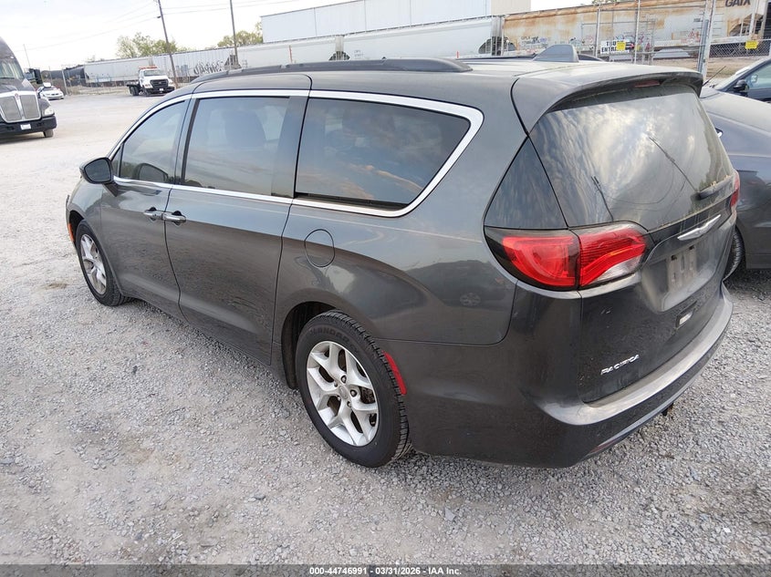 2018 Chrysler Pacifica Touring Plus