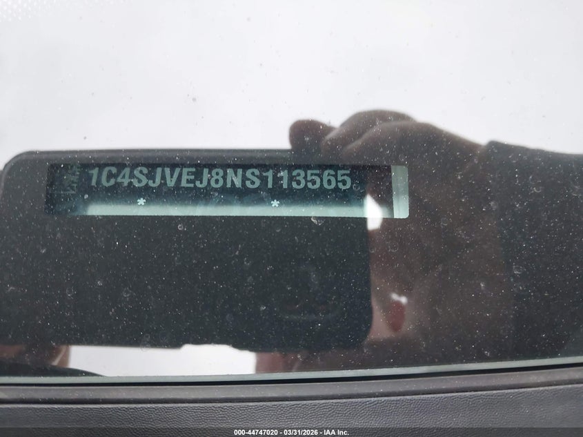 2022 Jeep Grand Wagoneer Series I 4X4 VIN: 1C4SJVEJ8NS113565 Lot: 44747020