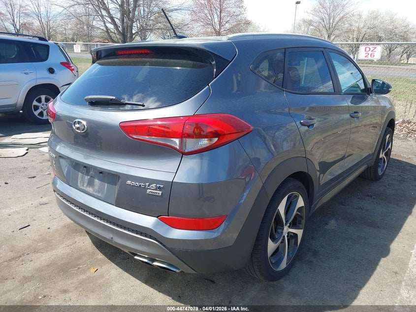 2016 Hyundai Tucson Sport