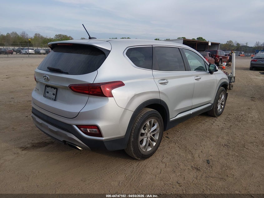 2019 Hyundai Santa Fe Se