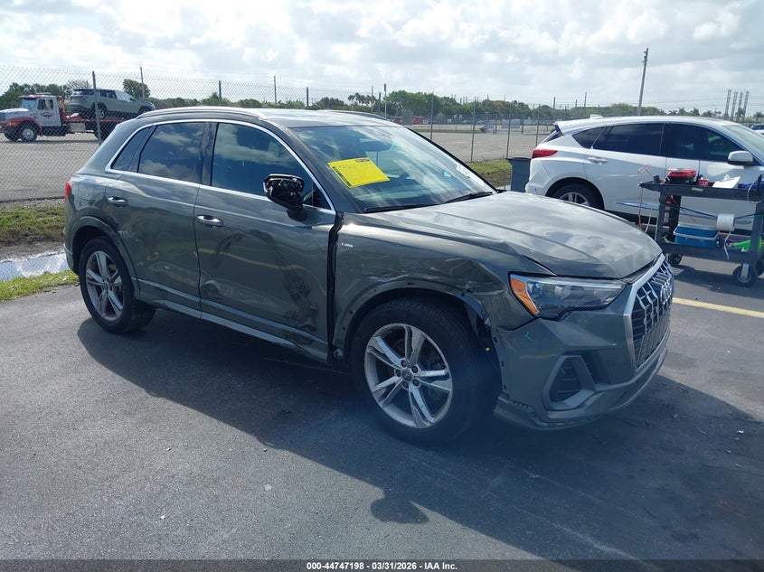 2020 Audi Q3 Premium 45 Tfsi S Line Quattro Tiptronic