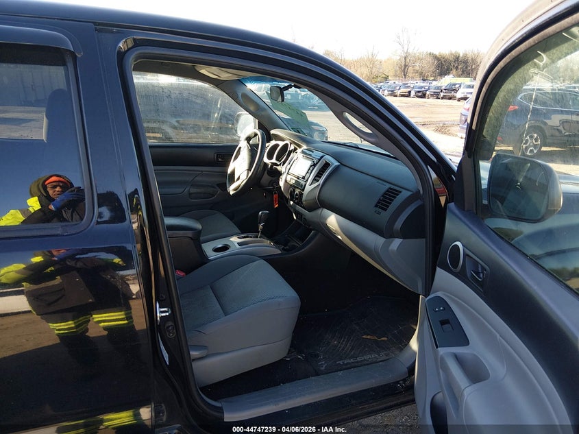 2014 Toyota Tacoma Base V6