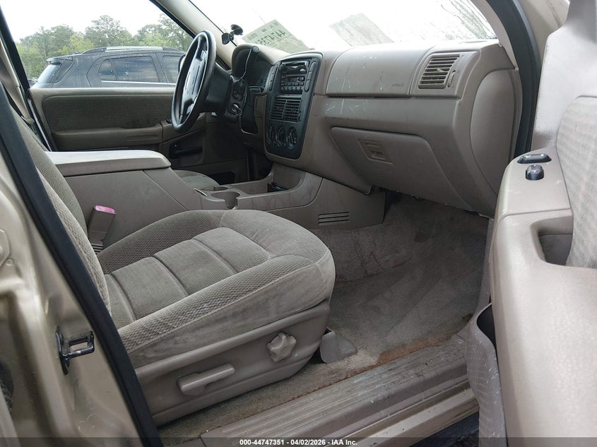 2002 Ford Explorer Xlt