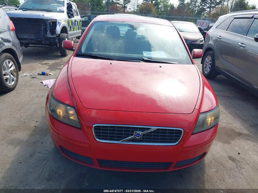 2005 Volvo S40 2.4I VIN: YV1MS382X52089925 Lot: 44747377