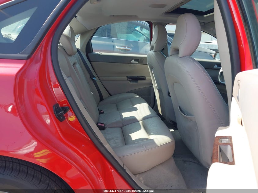 2005 Volvo S40 2.4I VIN: YV1MS382X52089925 Lot: 44747377
