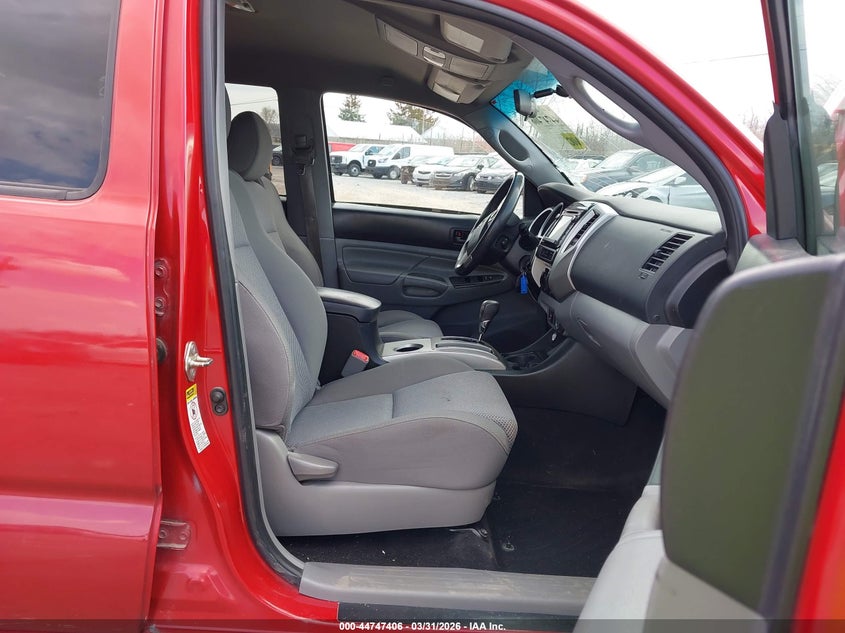 2014 Toyota Tacoma Base V6