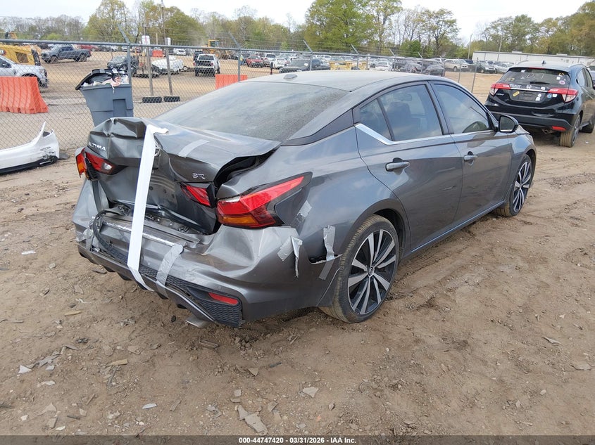 2021 Nissan Altima Sr Fwd