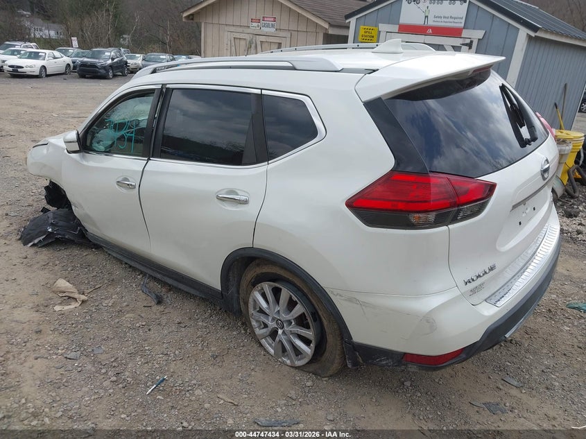2017 Nissan Rogue Sv