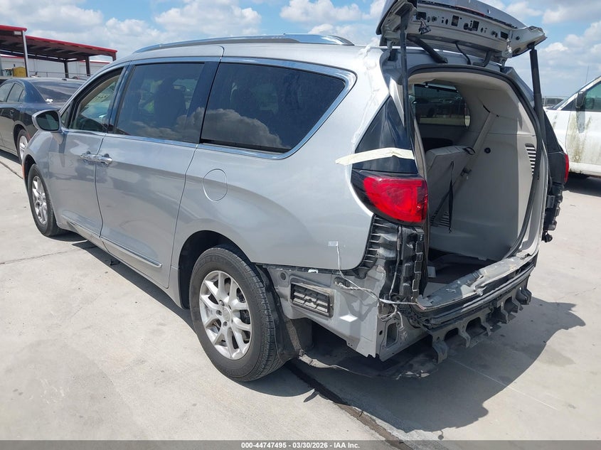 Vin: 2c4rc1bg0lr115397, lot: 45244690, chrysler pacifica touring l 20203
