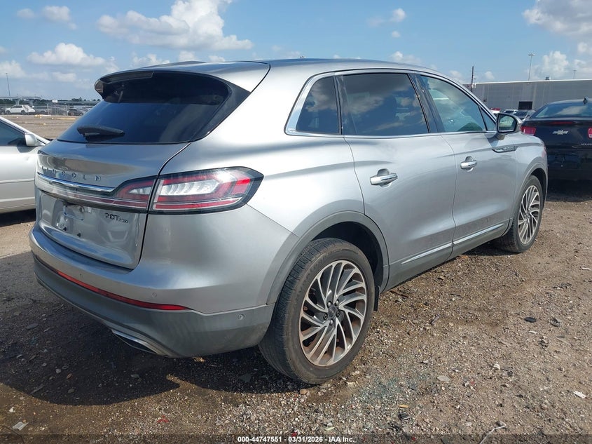 2020 Lincoln Nautilus Reserve