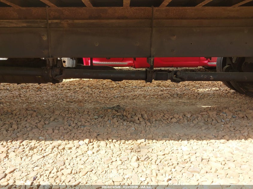 3HAMMMML0FL507652 2015 International 4000 4300 yellow