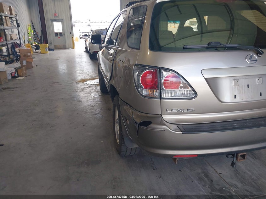 2001 Lexus Rx 300 VIN: JTJHF10UX10218424 Lot: 44747658