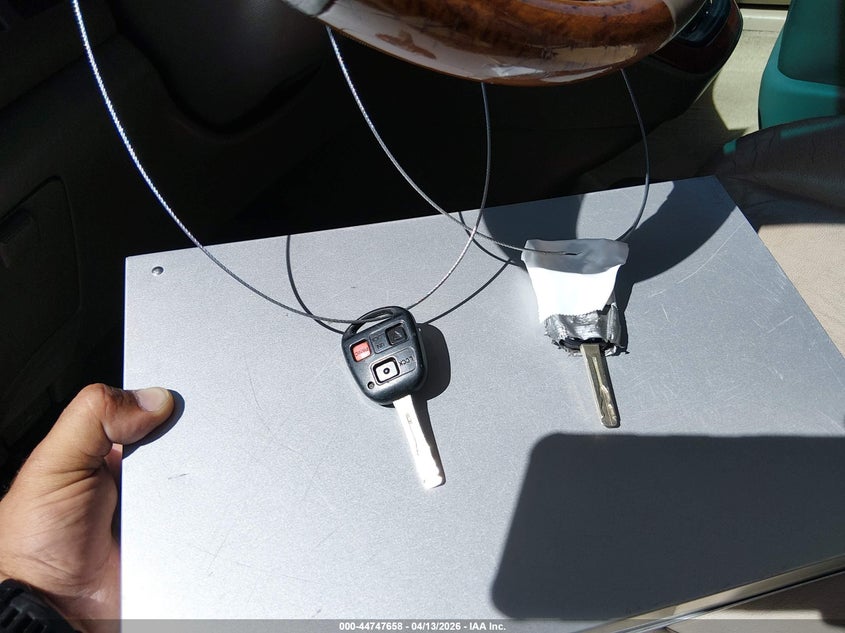 2001 Lexus Rx 300 VIN: JTJHF10UX10218424 Lot: 44747658