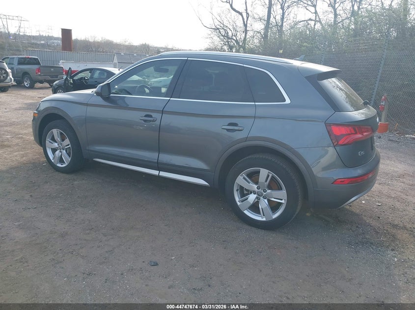 2018 Audi Q5 2.0T Premium/2.0T Tech Premium