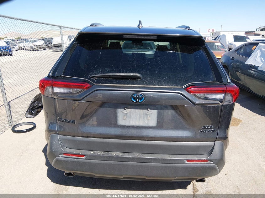 VIN 4T3RWRFV6MU022955 2021 TOYOTA RAV4 HYBRID XLE