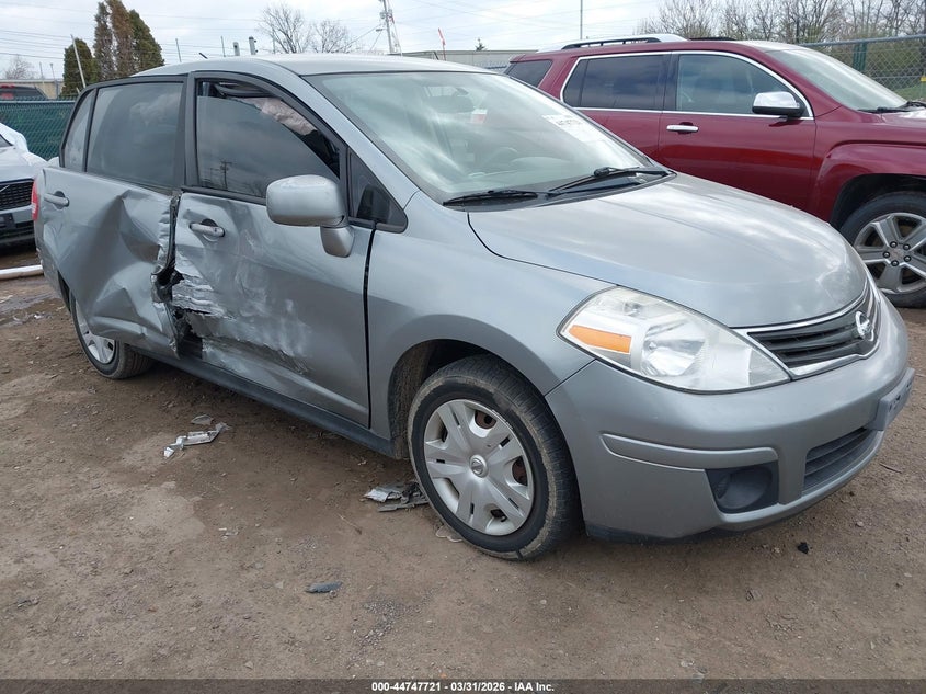 2011 Nissan Versa 1.8S