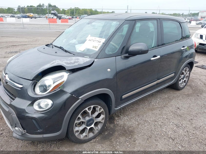 2017 Fiat 500L Trekking