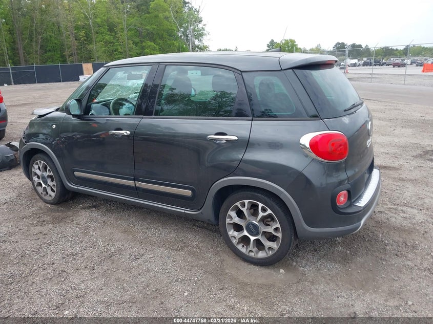 2017 Fiat 500L Trekking