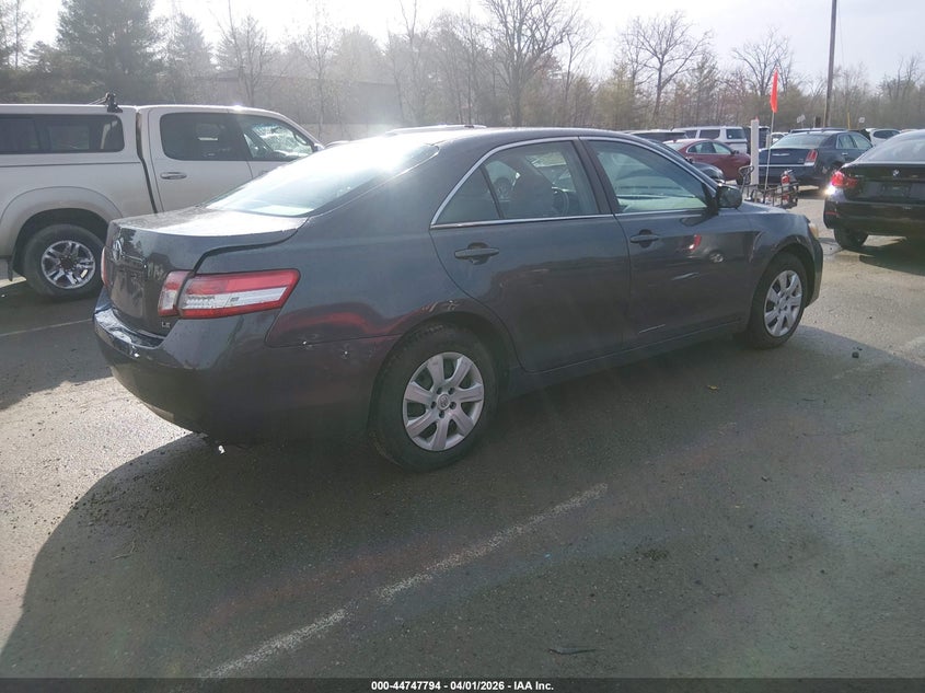 2011 Toyota Camry Le