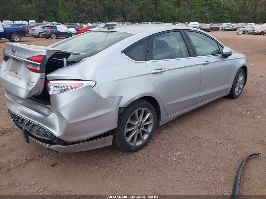 2017 FORD FUSION HYBRID auction photo 4