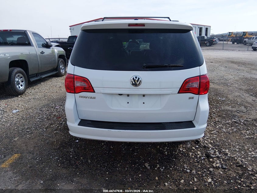 2014 Volkswagen Routan Se VIN: 2C4RVABG0ER134898 Lot: 44747936