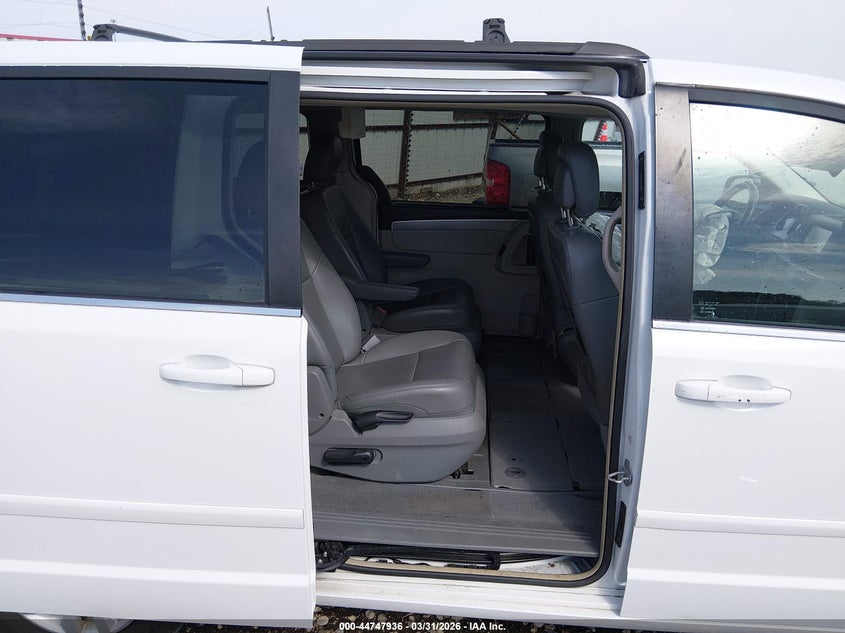 2014 Volkswagen Routan Se VIN: 2C4RVABG0ER134898 Lot: 44747936