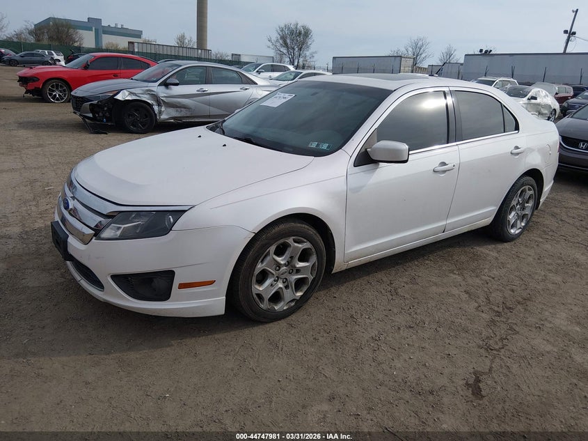 Vin: 3fahp0ha0br289627, lot: 45245176, ford fusion se 20112