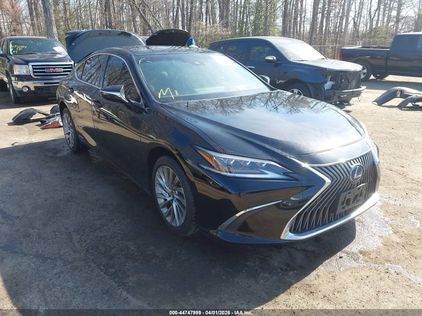 2020 Lexus Es 300H Ultra Luxury