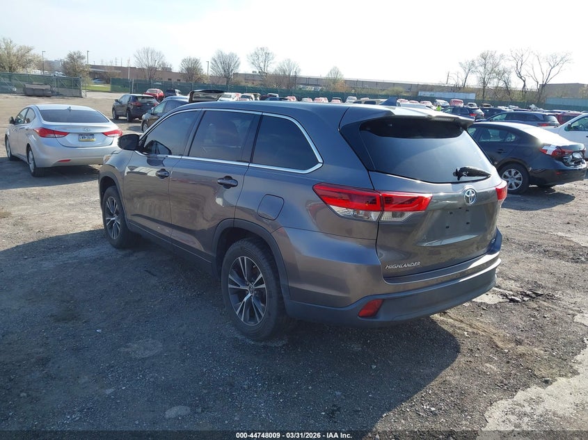 2018 Toyota Highlander Le Plus