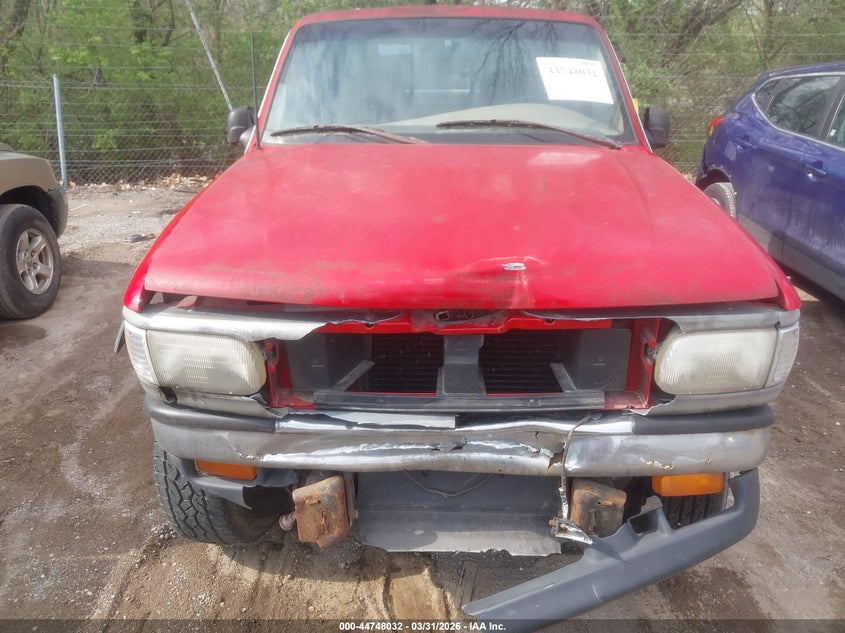 1996 Mazda B4000 Cab Plus VIN: 4F4DR17X9TTM18969 Lot: 44748032