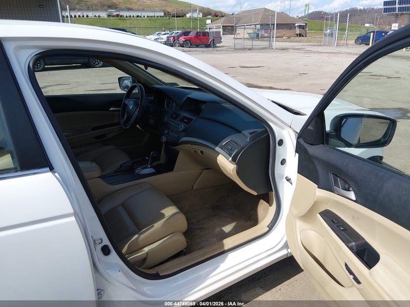 2012 Honda Accord 2.4 2.4 Se white Lot 111044748069 Vin 1HGCP2F66CA090044
