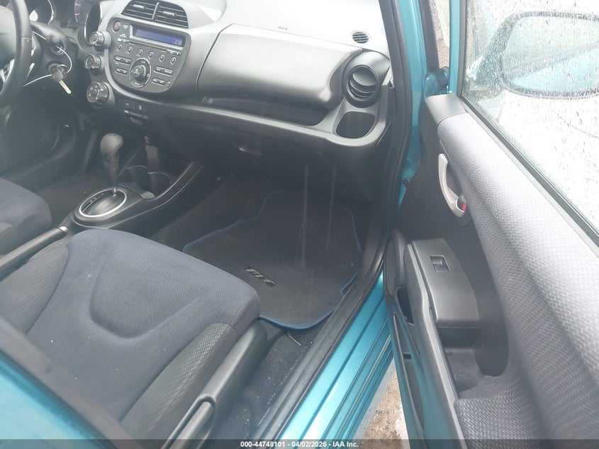 2013 Honda Fit Sport