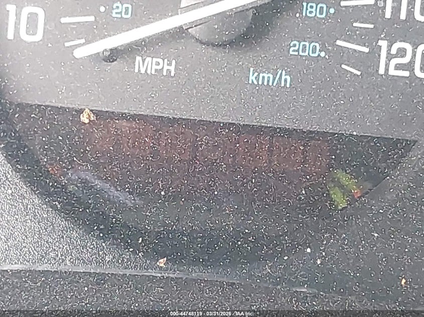 2002 Buick Regal Ls VIN: 2G4WB55K721275735 Lot: 44748119