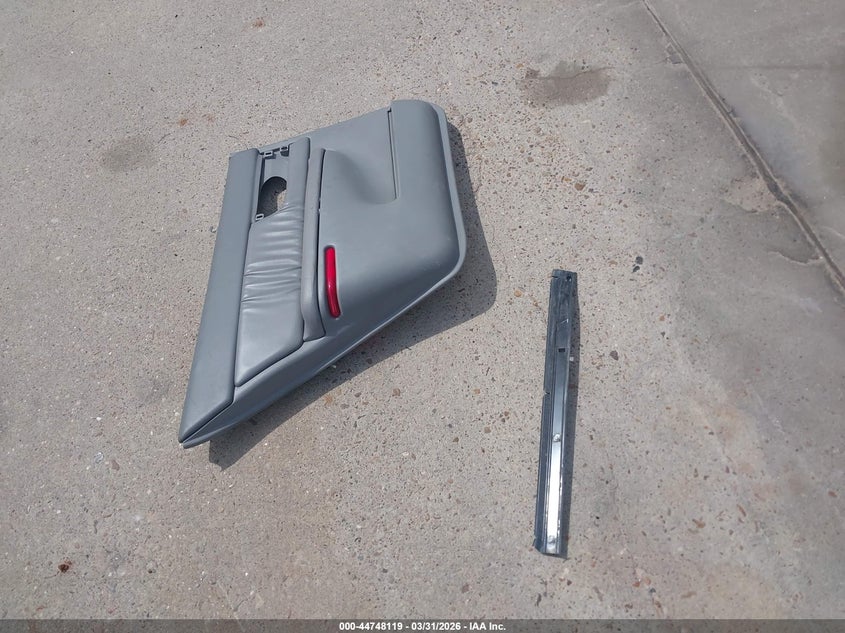 2002 Buick Regal Ls VIN: 2G4WB55K721275735 Lot: 44748119