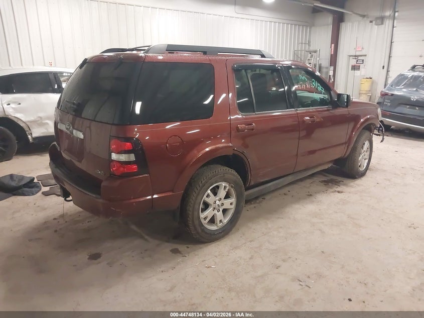 2010 Ford Explorer Xlt
