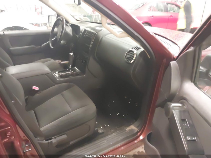 2010 Ford Explorer Xlt