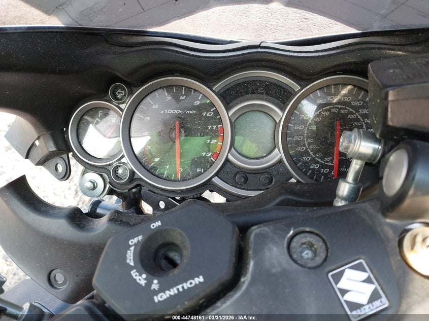 2008 Suzuki Gsx1300 R VIN: JS1GX72A882104903 Lot: 44748161