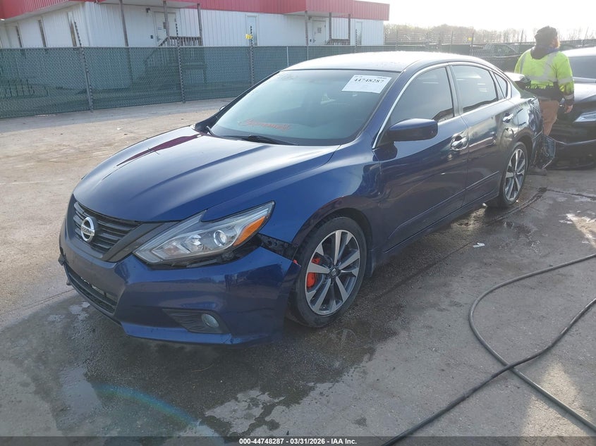 2016 Nissan Altima 2.5 Sr