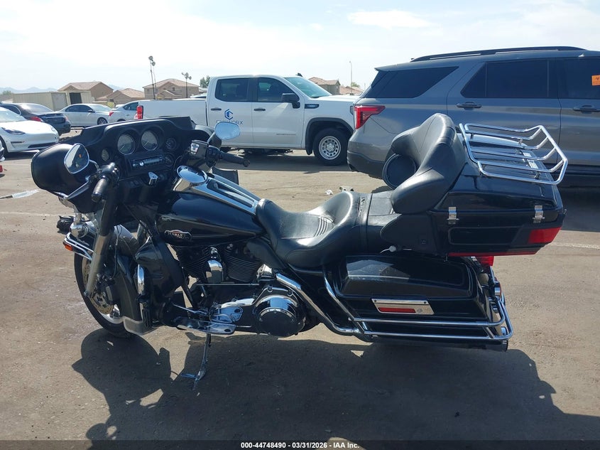 2008 Harley-Davidson Flhtcui VIN: 1HD1FC4188Y611705 Lot: 44748490