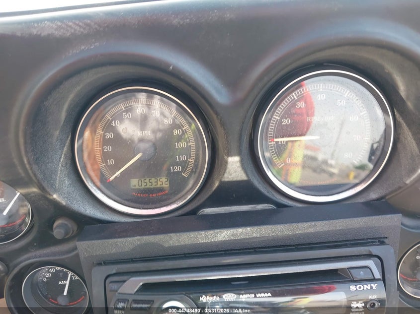 2008 Harley-Davidson Flhtcui VIN: 1HD1FC4188Y611705 Lot: 44748490