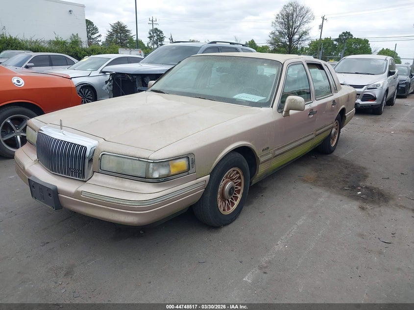 1997 Lincoln Town Car Executive