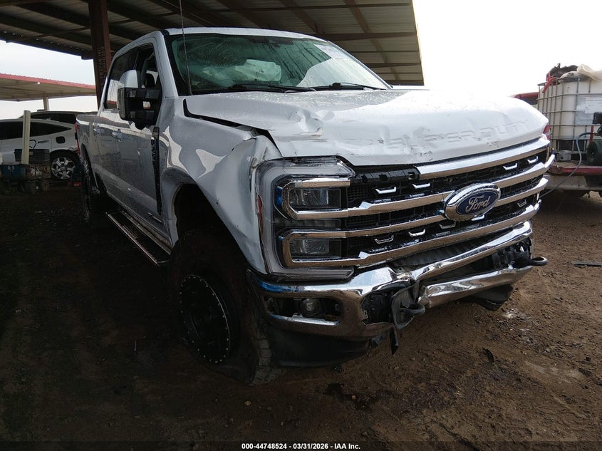 2023 FORD F-250 LARIAT
