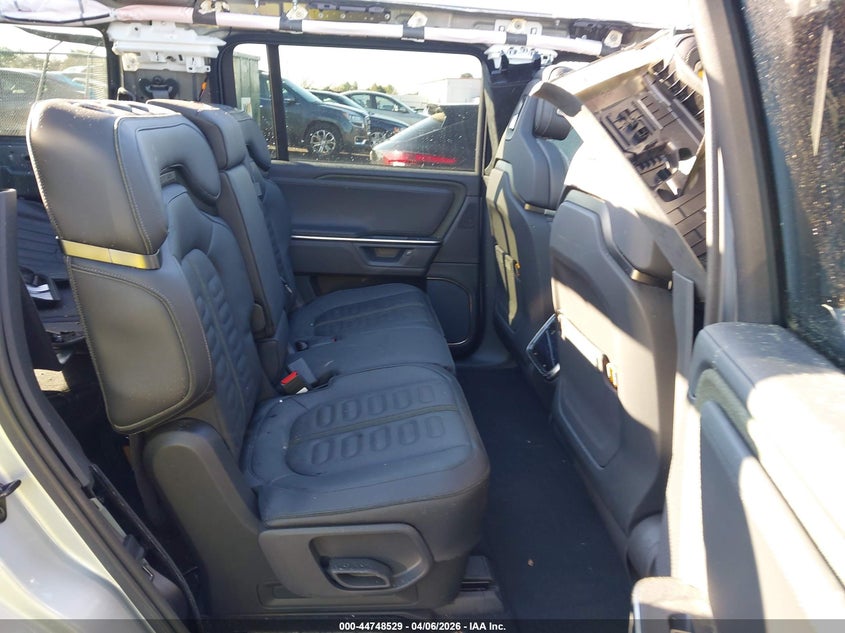 2025 Rivian R1S Adventure Dual Motor Large Pack/Adventure Dual Motor Max Pack VIN: 7PDSGBBA9SN050092 Lot: 44748529