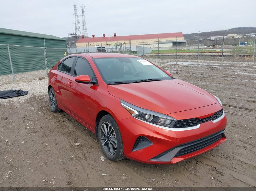 2023 Kia Forte Lxs